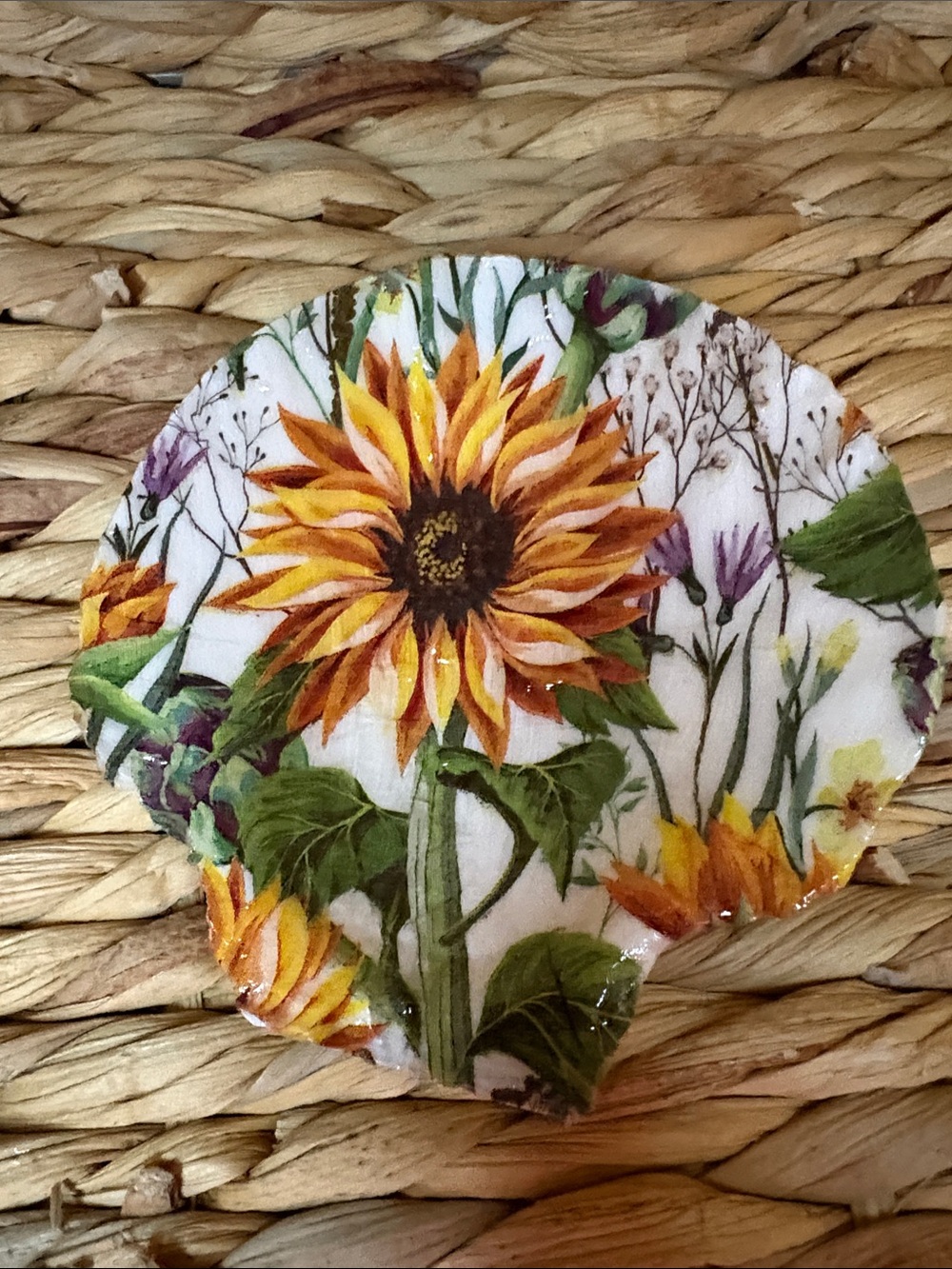 Sunflower Decorative Shell Accent - Handcrafted Yellow Floral Home Accent